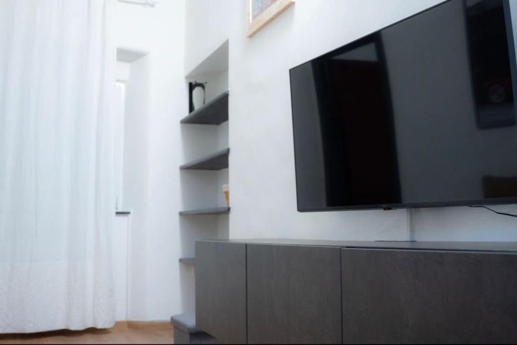 Ferienwohnung Hulu Savona Exterior foto